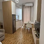 Leon Apartman Shëngjin