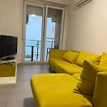Apartman Leon Shëngjin