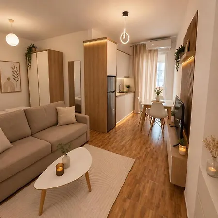 Leon Apartmán *